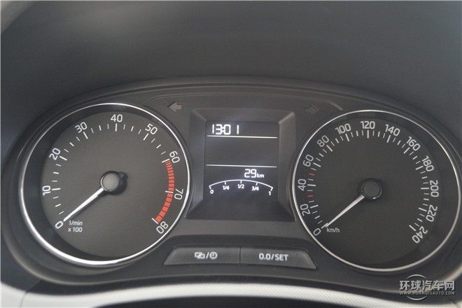 2015款 1.4L 手動前行版