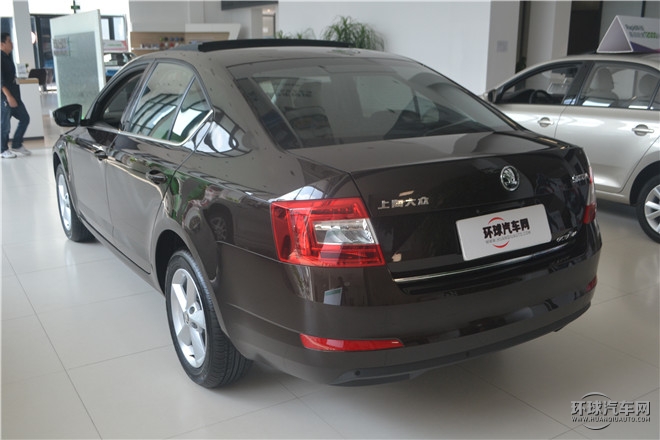 2016款 1.6L 自動(dòng)創(chuàng)行版