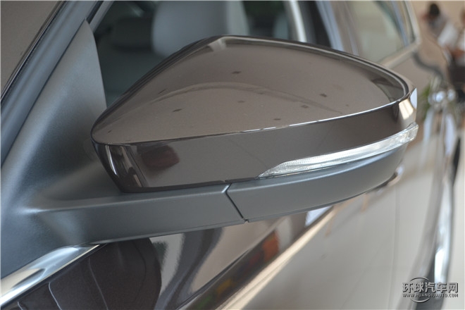 2016款 1.6L 自動創(chuàng)行版