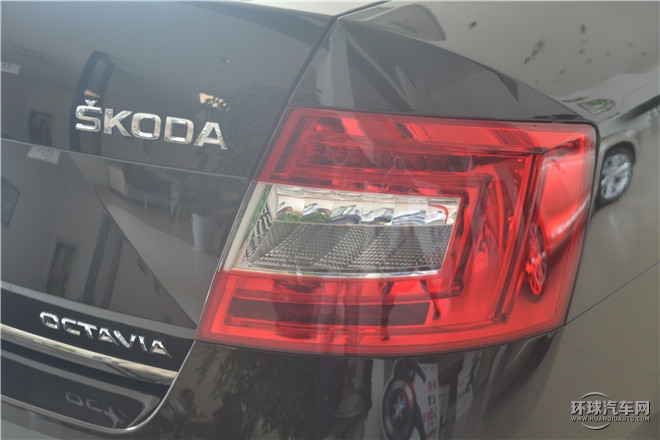 2016款 1.6L 自動前行版