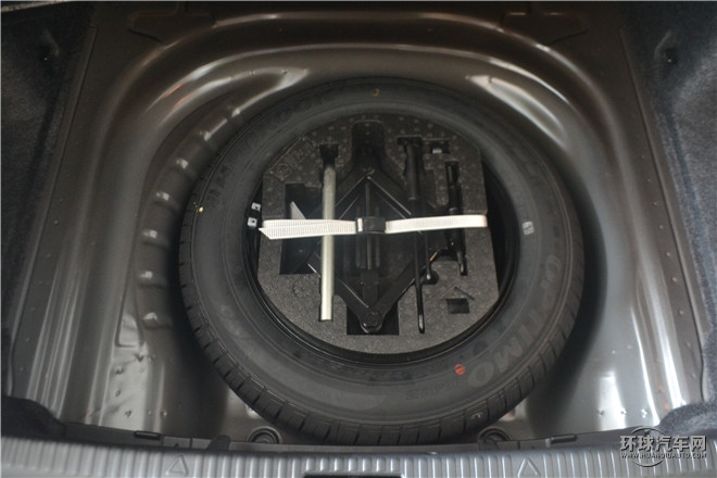 2016款 1.6L 自動前行版