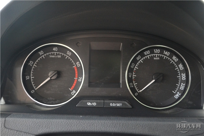 2016款 1.6L 自動前行版