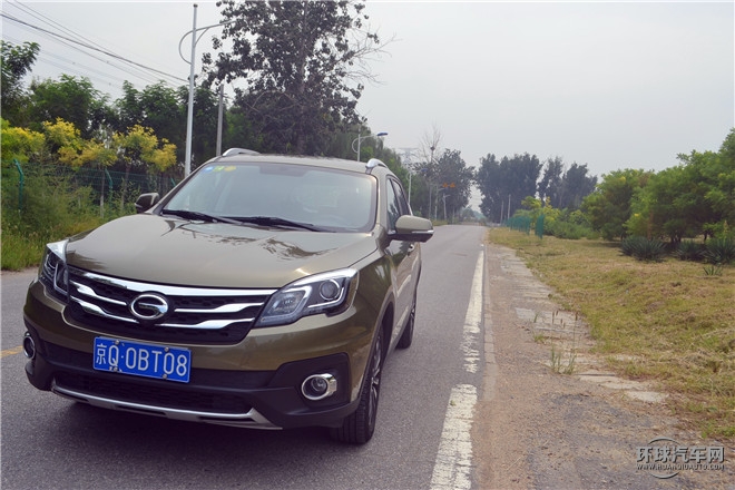 1.8T 自動(dòng)兩驅(qū)尊貴版