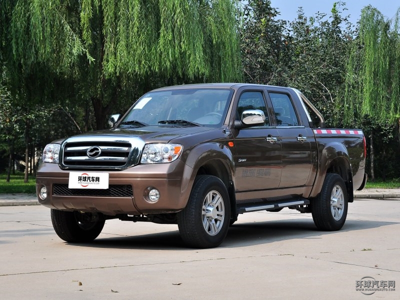 威虎TUV 2015款 2.5T柴油四驅豪華型