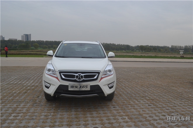 2.0T 自動(dòng)豪華型