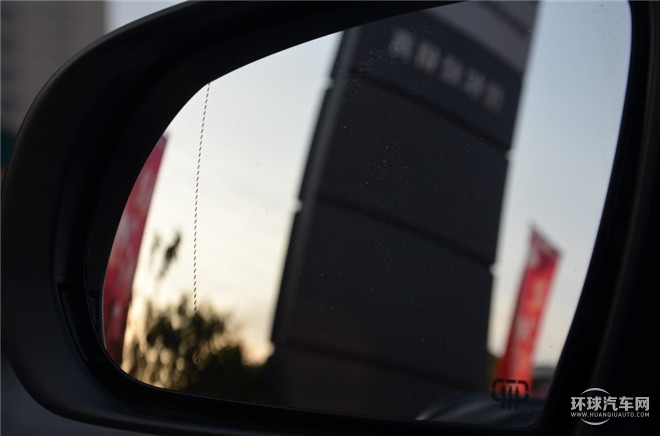 2016款 2.4L 專業版+智能包