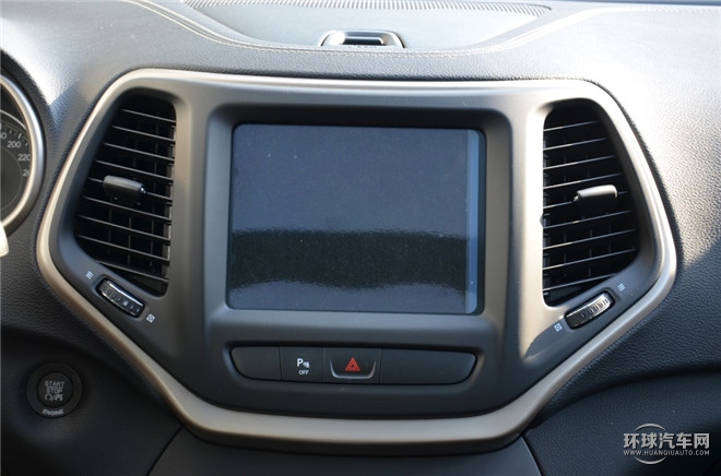 2016款 2.4L 專業版+智能包