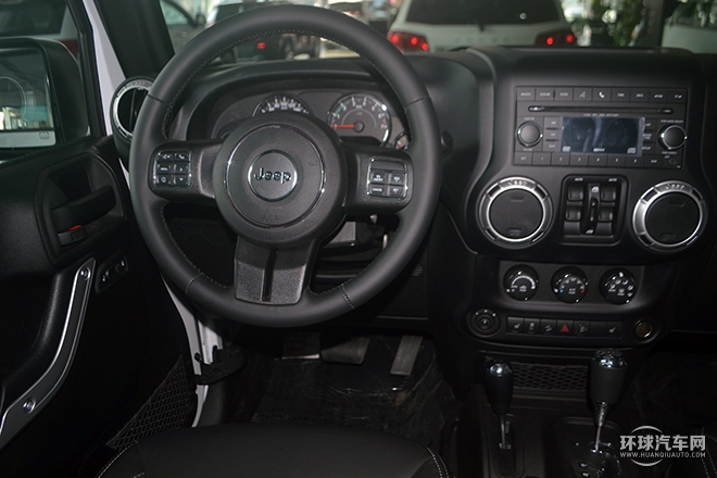 2015款 3.6L 四門舒享版 Rubicon