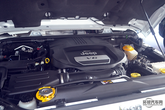 2015款 3.6L 四門舒享版 Rubicon