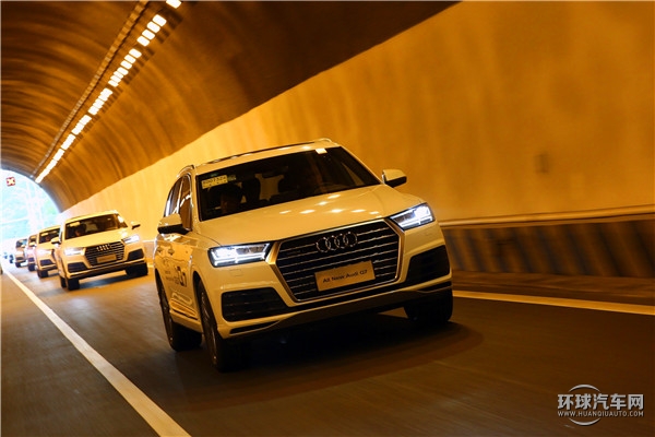 全新奧迪Q7三亞試駕