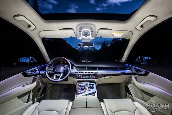 全新奧迪Q7“偉大，不止”丹巴至康定試駕