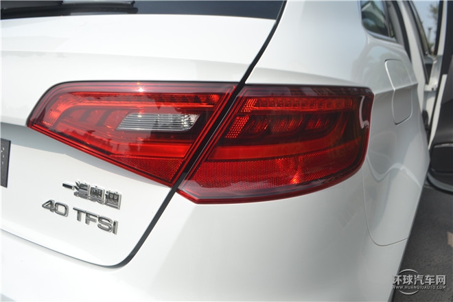 2015款 Limousine 40 TFSI 自動(dòng)舒適型