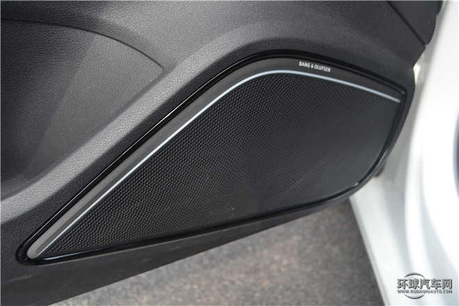 2015款 Limousine 40 TFSI 自動舒適型