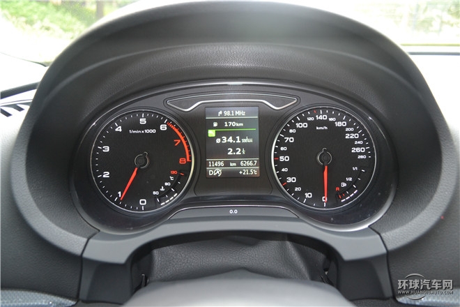 2015款 Sportback 40 TFSI 自動豪華型