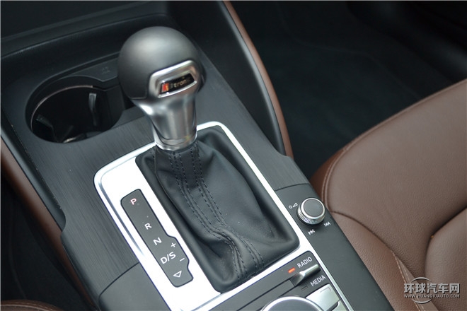 2015款 Sportback 40 TFSI 自動(dòng)豪華型