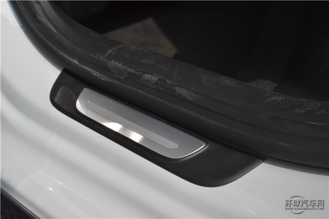 2015款 Limousine 40 TFSI 自動(dòng)舒適型