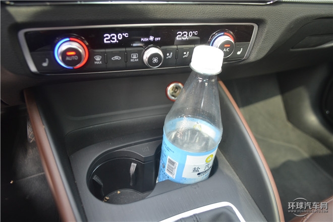 2015款 Limousine 40 TFSI 自動(dòng)舒適型