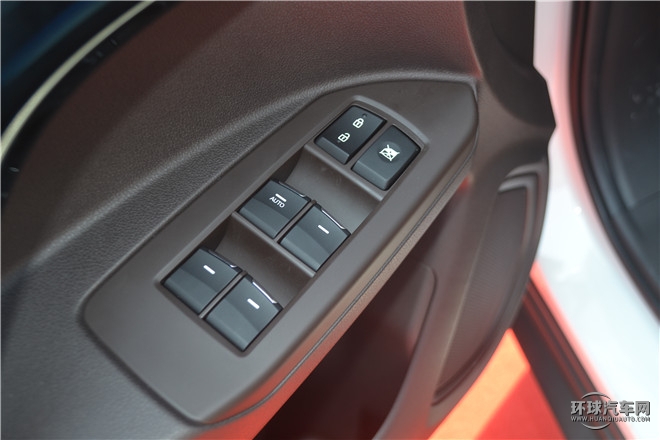 2015款 200T G-DCT舒適版