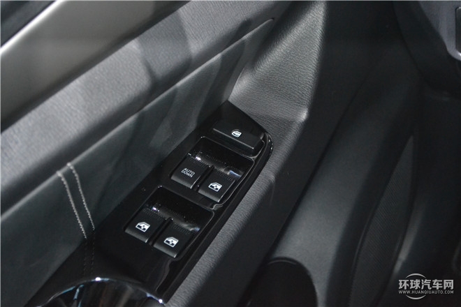 2016款 1.5L 手動精英型