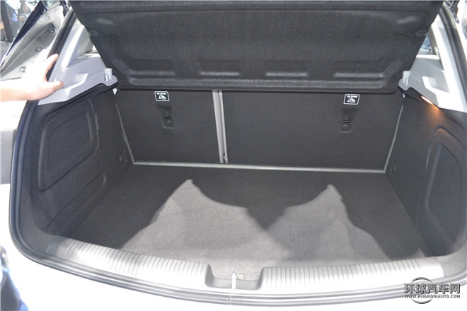 2016款 轎跑 15S 自動領先型