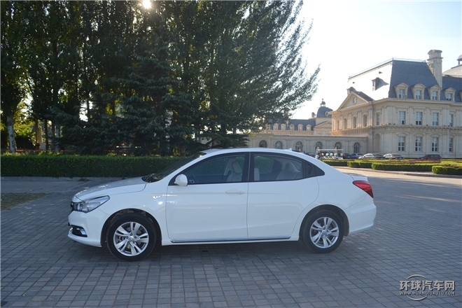 1.6L 手動豪華版