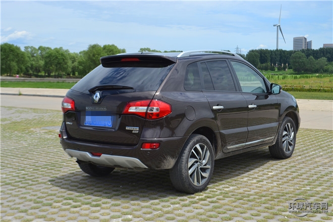 2.5L 四驅豪華版