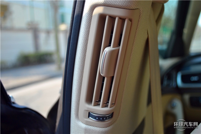 2016款 30 FSI 舒適型