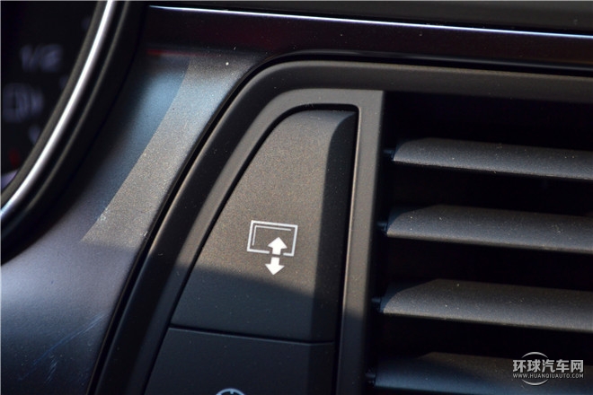 2016款 30 FSI 舒適型