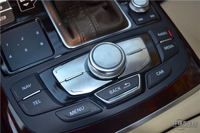 2016款 30 FSI 舒適型