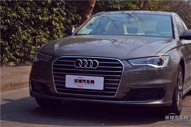 2016款 30 FSI 舒適型