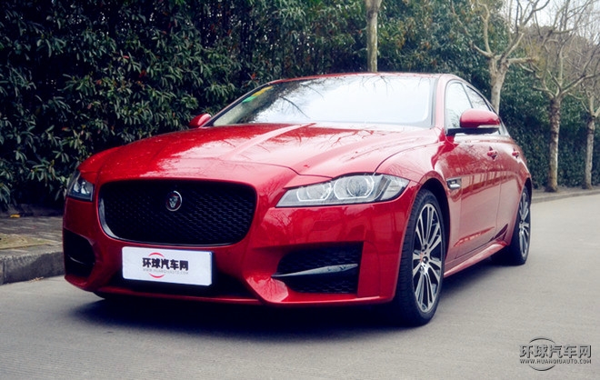 XF 3.0T 兩驅(qū)R-Sport運(yùn)動(dòng)版