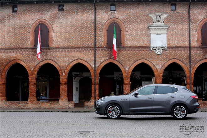 GranCabrio 2015款 4.7L 百年紀(jì)念版