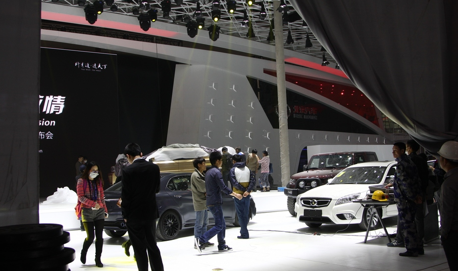 緊鑼密鼓 媒體展臺也不遜