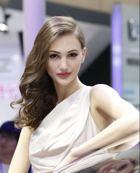 異域風(fēng)情也銷魂 北京車展洋妞一覽