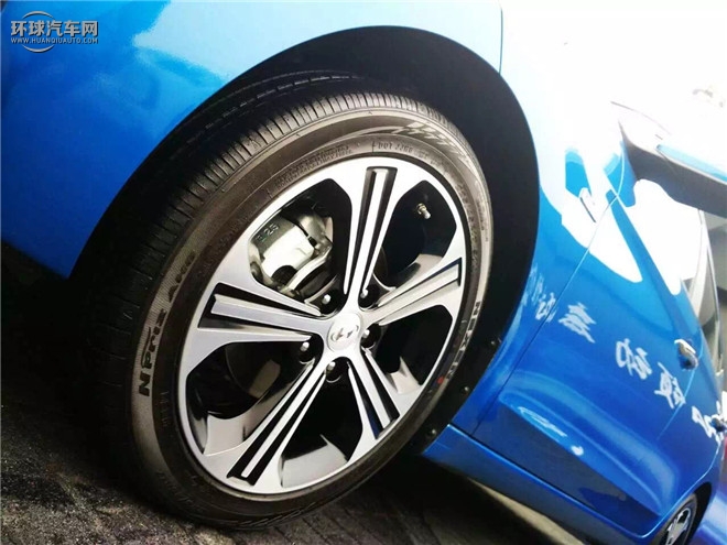 領動 2016款 1.4T 雙離合 炫動·旗艦型