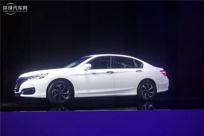 雅閣 2016款 2.4L 智尊版