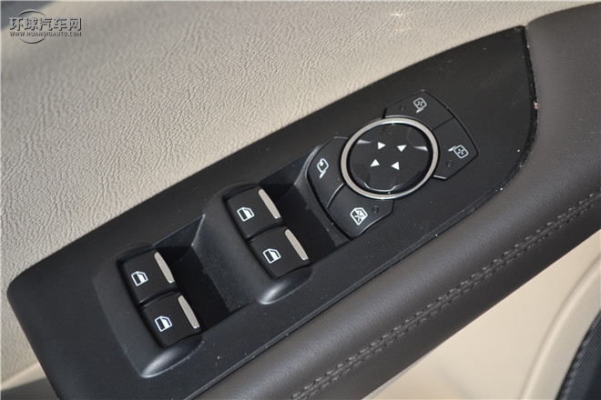 2015款 2.7T 四驅尊耀版