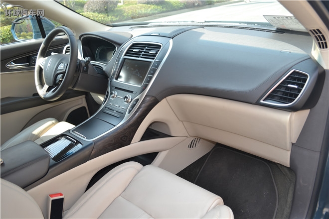 2015款 2.7T 四驅尊耀版