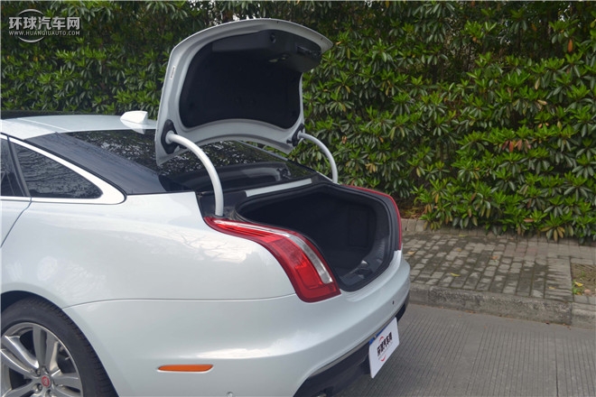 2016款 XJL 3.0 SC 四驅旗艦商務版