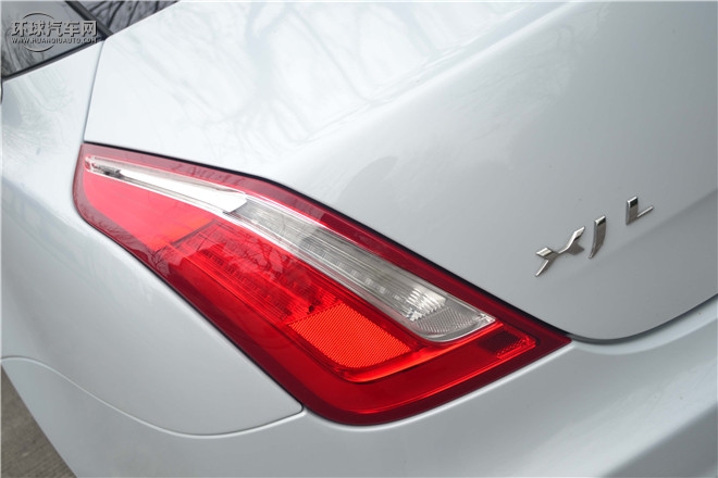 2016款 XJL 3.0 SC 四驅(qū)旗艦商務(wù)版