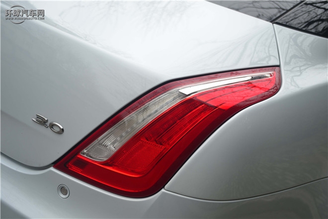 2016款 XJL 3.0 SC 四驅旗艦商務版