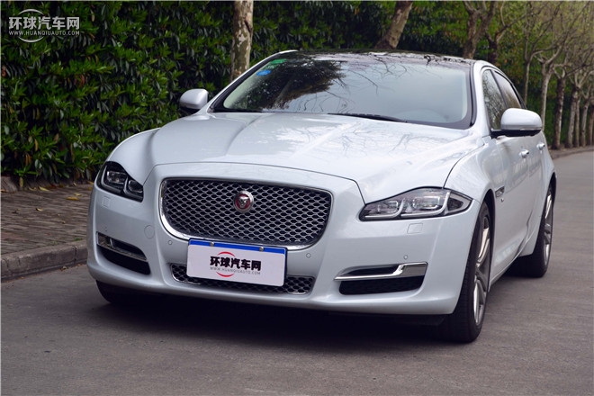 2016款 XJL 3.0 SC 四驅(qū)旗艦商務(wù)版