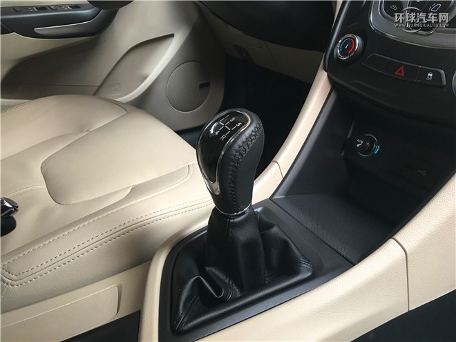 2016款 1.5L 自動領臻版