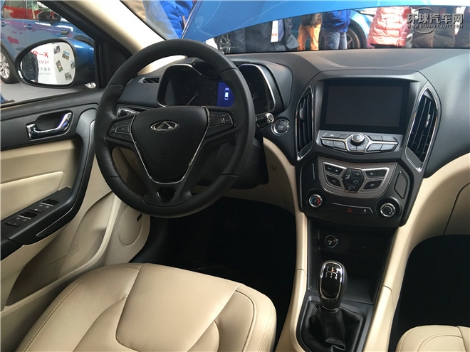 2016款 1.5L 自動領(lǐng)臻版