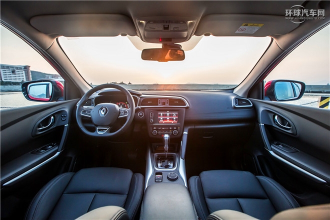 2016款 2.0L 兩驅(qū)尊貴版