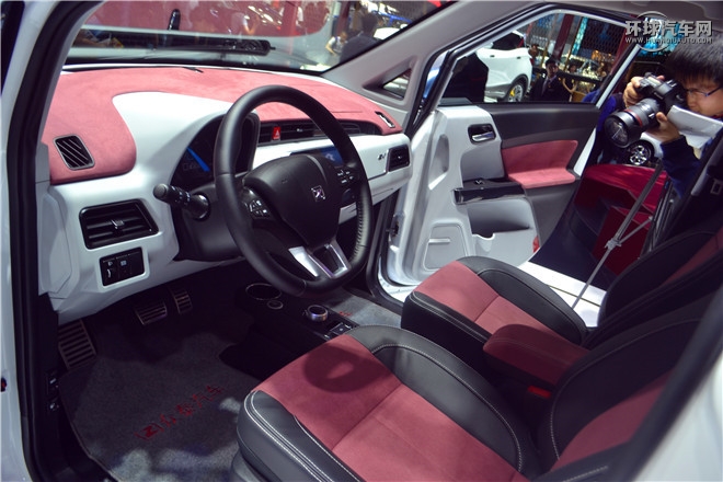 2015款 家用版 2.0T 手動尊貴型