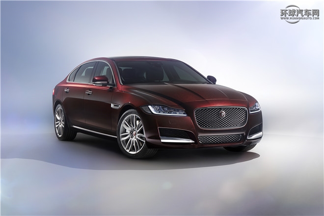 2016款 XF 2.0T 兩驅(qū)R-Sport運(yùn)動(dòng)版