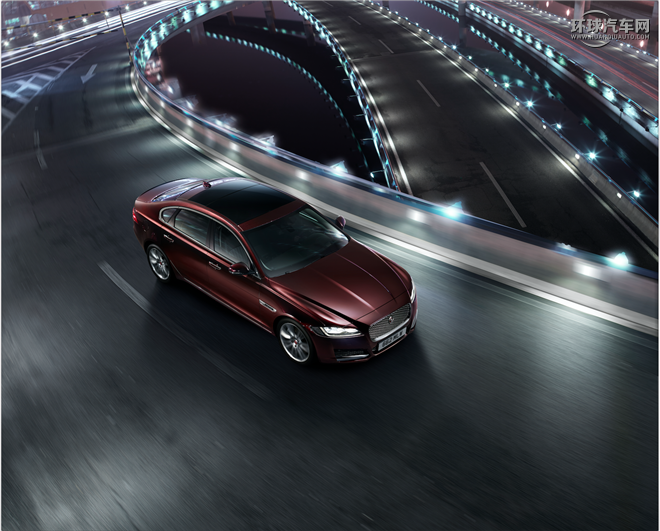 2016款 XF 2.0T 兩驅(qū)R-Sport運(yùn)動(dòng)版