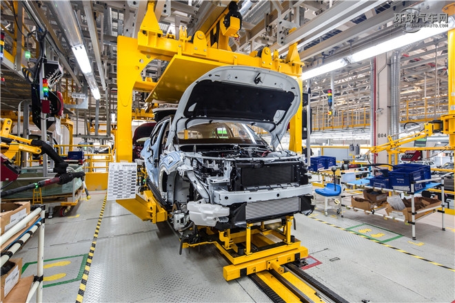 2016款 XF 2.0T 兩驅風華版