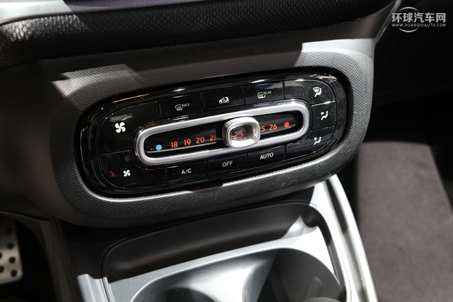 2016款 0.9T 極致版